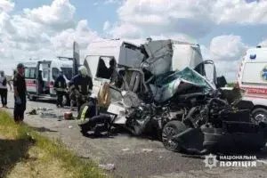 У ДТП на Уманщині загинуло четверо осіб, а ще п'ятеро зараз перебувають у лікарні