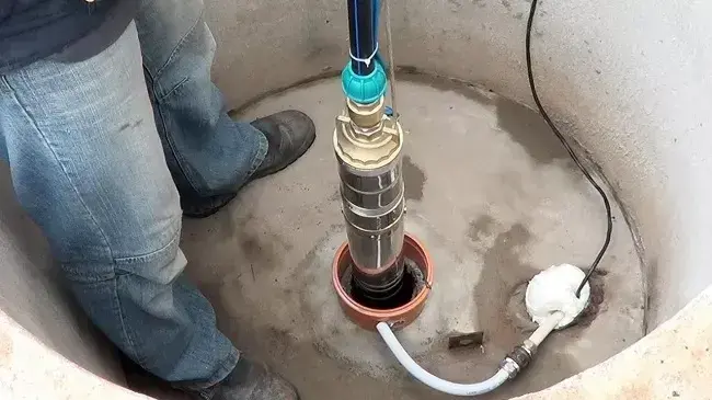 Сколько может работать без остановки скважинный насос?