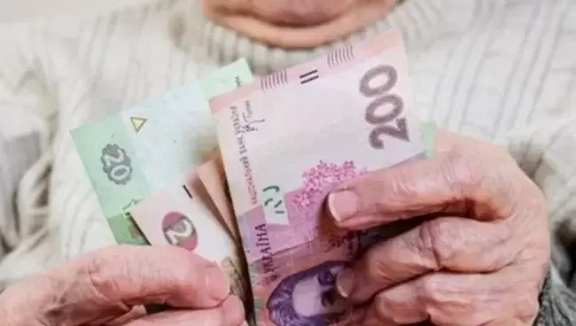 Поліція Умані розшукує шахраїв, що ошукали 81 річну бабцю та видурили в неї 400 тисяч гривень
