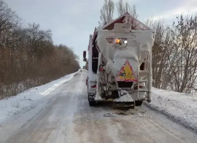 В Умані та області оголошено перший (жовтий) рівень небезпеки через ожеледицю