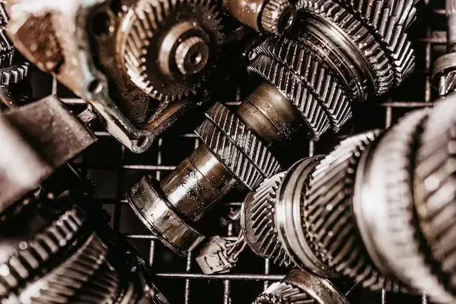 Интернет-магазин Motor-Parts / Фото: wirestock freepik.com