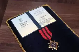 Золотий хрест для Миколи Рябошапка