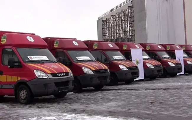 Рятувальникам в Умані передали спеціалізовані автівки-автомайстерні