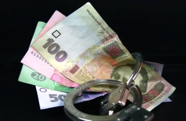 В Умані затримали шахрая: він набрав кредитів на ім'я коханки