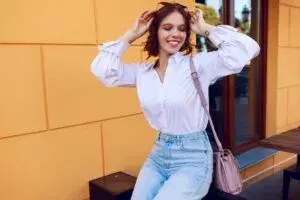 Яка одежа буде ідеальною для сезону весна та літо: обираємо жіночі блузки
