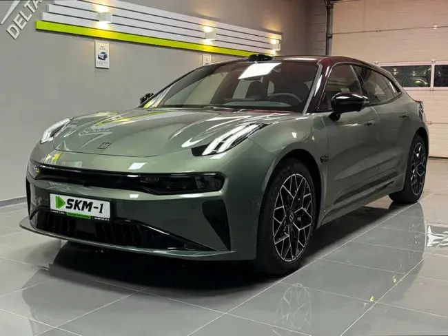 Чому електромобіль Zeekr 001 заслуговує уваги і де його краще купувати?