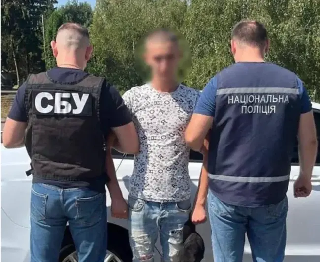 На Уманщині затримали чоловіка за підпал автомобіля військового