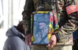 В Умані вшанували пам'ять загиблого Героя