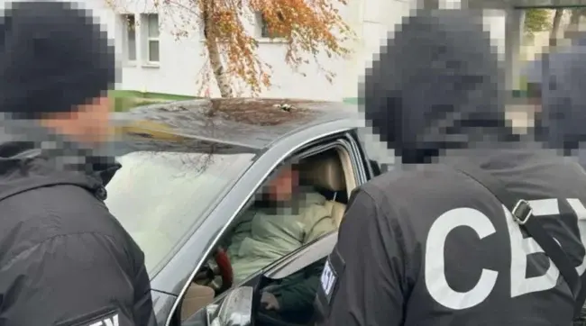 У Черкасах СБУ затримала підприємця, якого підозрюють в організації схеми для уникнення мобілізації