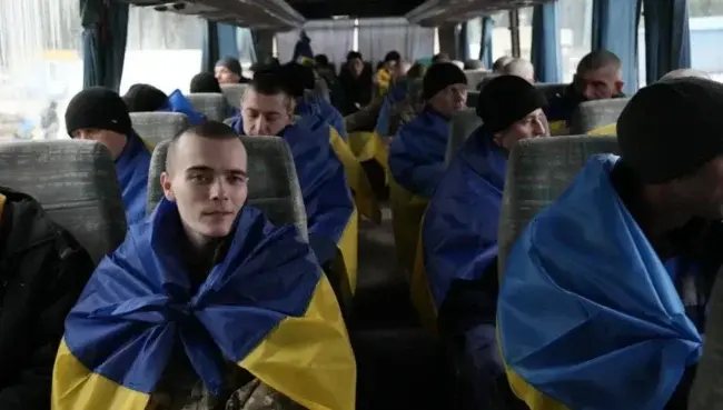 Вчора з полону повернули трьох захисників з Черкащини