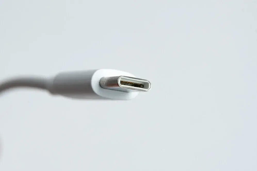 USB Type-C