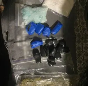 В Умані викрили чоловіка, який займався збутом психотропів