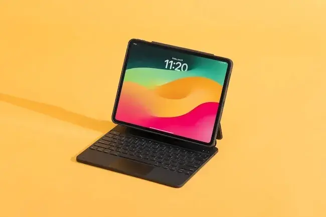Огляд чохла-клавіатури ESR Rebound Magnetic Keyboard Case для iPad Air 11”