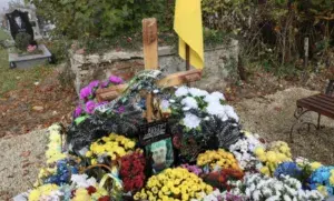 Уманців просять завчасно впорядкувати місця поховань