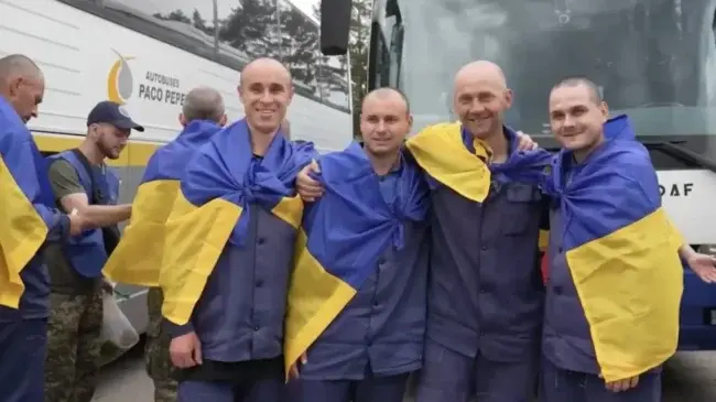 Умань радісно зустріла своїх героїв, звільнених з російського полону