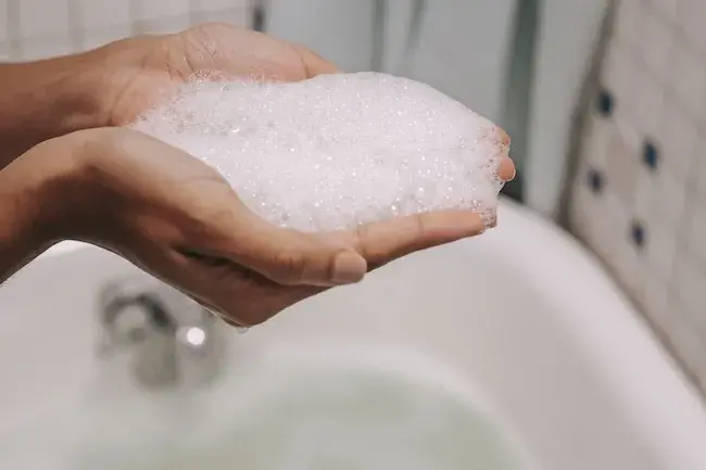 Домашній догляд за тілом: як створити ефект SPA у себе вдома