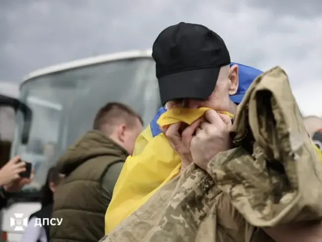 Трьох мешканців Черкащини звільнено з полону РФ