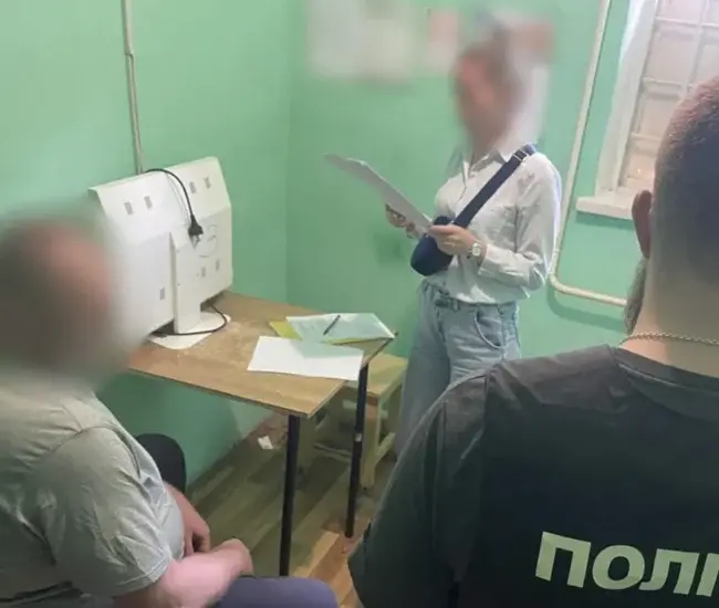 "Смотрящому" за Уманщиною та колонією загрожує до 15 років тюрми: його підозрюють у злочинному впливі
