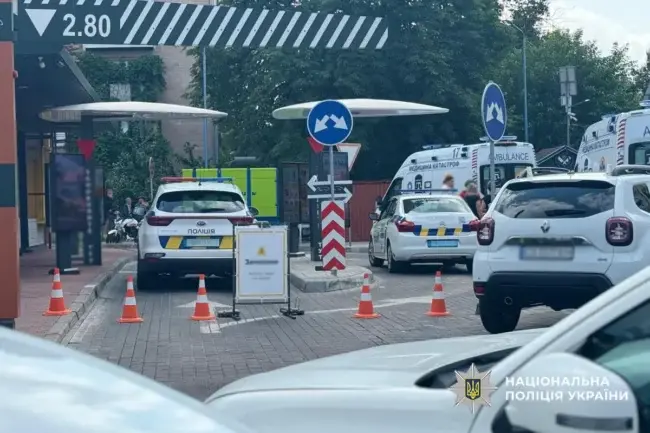 У МакДональдзі в Черкасах сталася стрілянина: стрілка затримали спецпризначенці