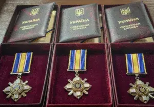 На Уманщині родинам трьох загиблих воїнів вручили ордени «За мужність»