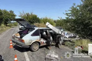 На Уманщині нетверезий водій спричинив ДТП: постраждали троє людей