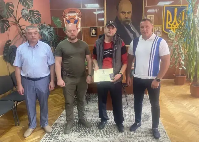 Захисника з Уманщини нагородили відзнакою “За оборону України”