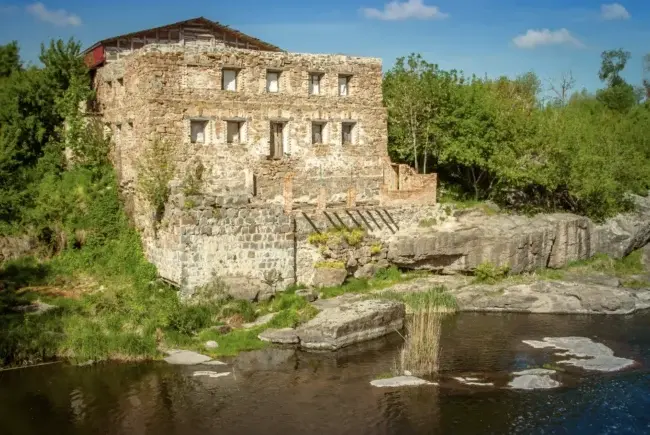 На Уманщині прокуратура втрутилася через занедбану історичну пам'ятку