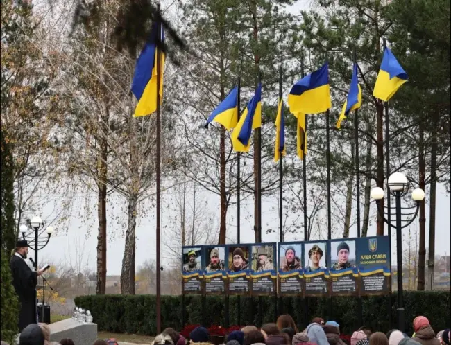 В Уманській громаді відкрили Алею Слави «Воїни світла»