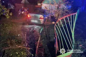 Наїхав на жінку просто у дворі: на Уманщині водію «Daewoo Nexia» оголосили підозру