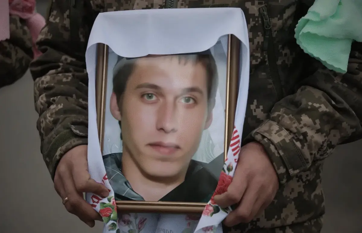 В Умані попрощалися з загиблим Героєм