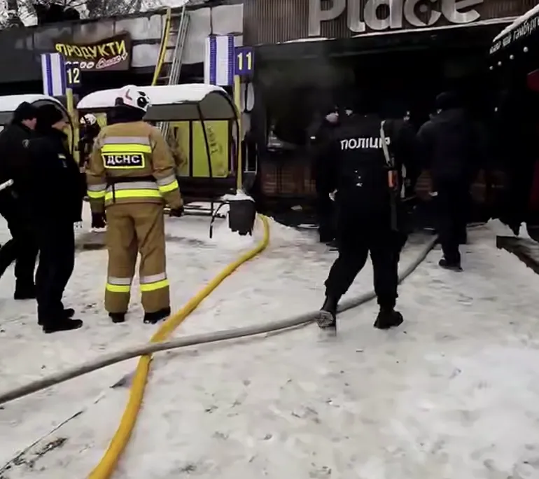В Умані біля вокзалу спалахнув кіоск: що відомо