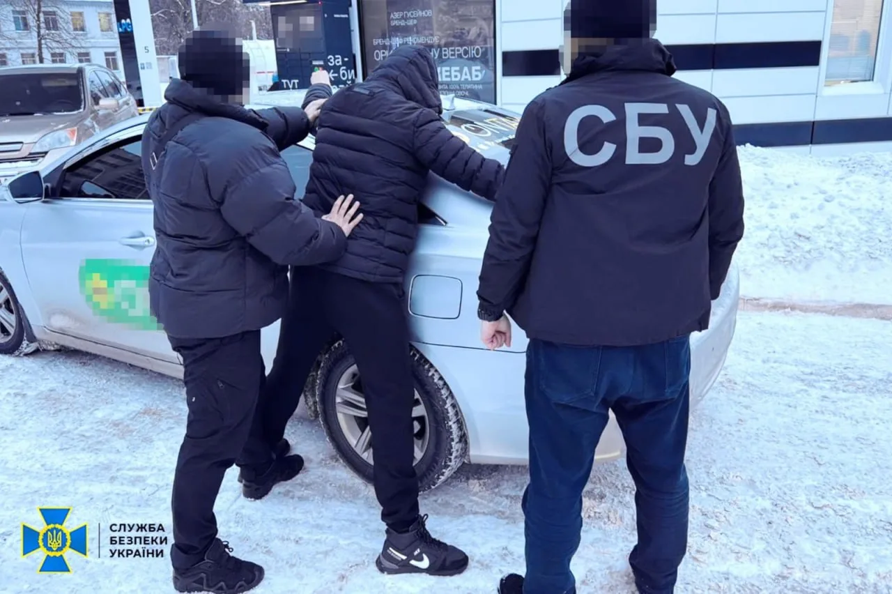 На Черкащині викрили чергову схему ухилу та незаконного виїзду з України