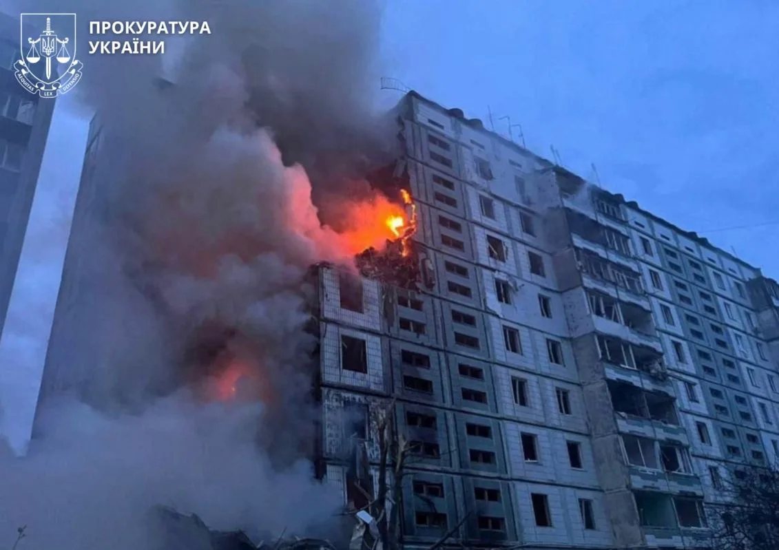 Справу про розкрадання коштів на ремонті будинку, який розтрощило ракетою в Умані, передали до суду