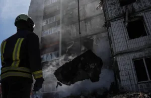 В Умані майже закінчили відбудову будівлі, в яку у 2023 році влучила ракета