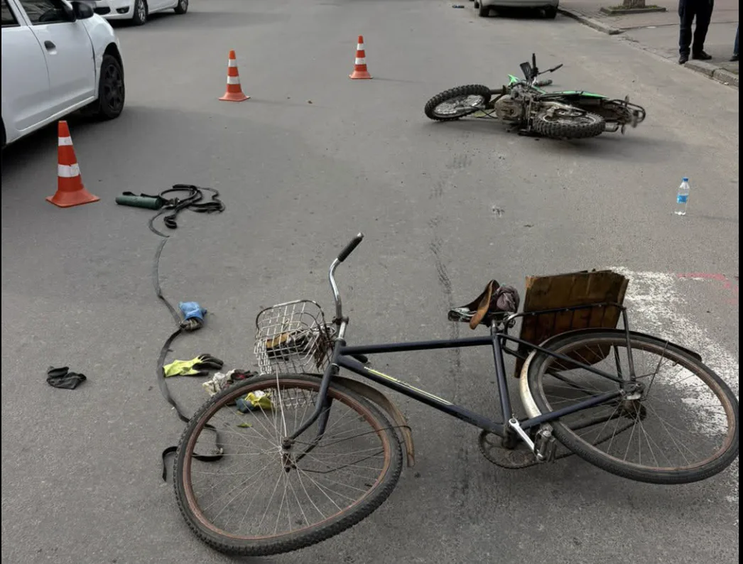 В Умані трапилася ДТП, яку влаштував неповнолітній на мотоциклі