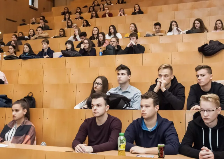 Вступ-2026: як підтвердити  вибір універу після рекомендації до зарахування