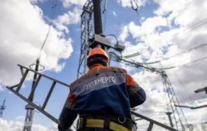 Негода залишила понад 30 населених пунктів на Черкащині без світла