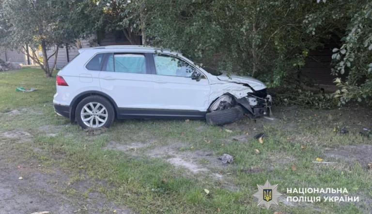 Аварія на Черкащині: двоє постраждалих внаслідок зіткнення авто
