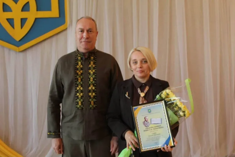 В Умані до Дня вчителя відзначили трьох освітян